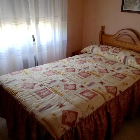 Nyaraló House With 7 Bedrooms In Casares De Arbas With Wonderful Mountain View Terrace And Wifi *