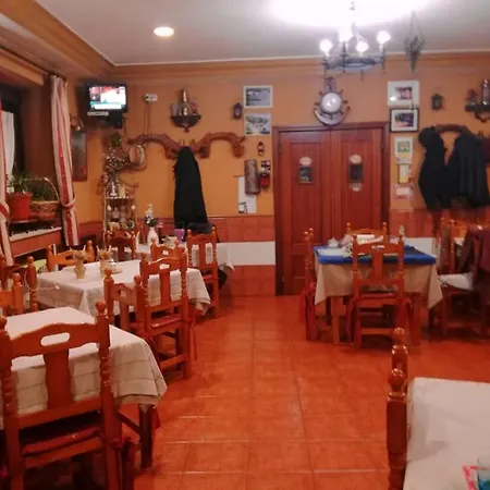 Nyaraló House With 7 Bedrooms In Casares De Arbas With Wonderful Mountain View Terrace And Wifi Casares de Arbas